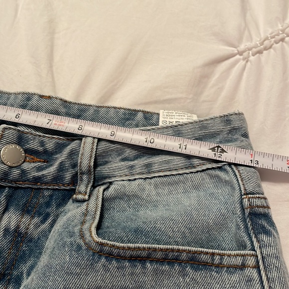 SHEIN - brand new - size XS jeans- EZ wear ripped raw edge straight - Picture 11 of 13